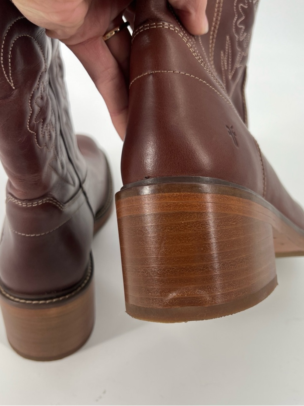 Frye Kate Deco Stitch Floral Embroidered Square Toe Leather Western Boots 8 - Picture 8 of 11